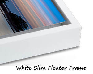 Metal Floater frame white